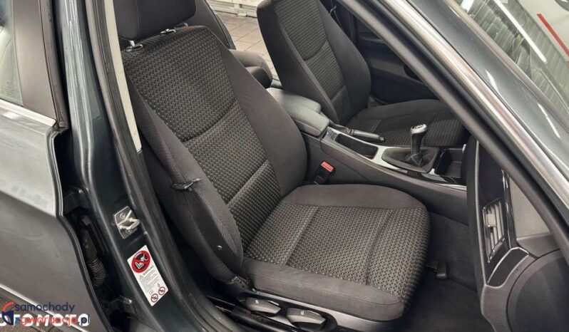 BMW Seria 3 | RWD (tył) | Manualna | 184 KM | Szary full