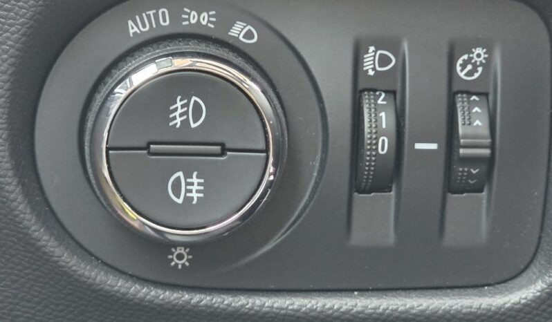 OPEL Mokka  | FWD (przód) | Manualna | 130 KM | Szary full