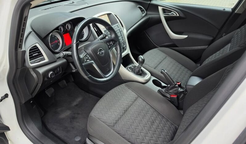 Opel Astra | FWD (przód) | Manualna | 140 KM | Biały full