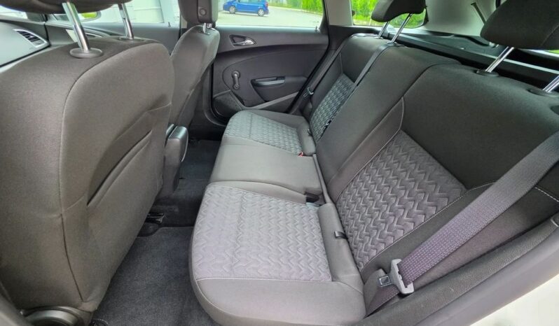 Opel Astra | FWD (przód) | Manualna | 140 KM | Biały full