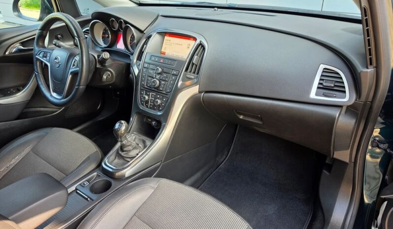Opel Astra | FWD (przód) | Manualna | 140 KM | Zielony full