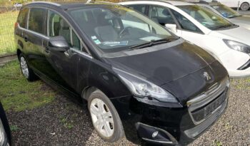 Peugeot 5008 | Fwd (Przód) | Manualna | 150 Km | Czarny