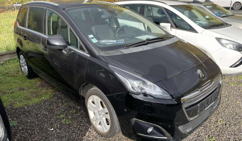 Peugeot 5008 | Fwd (Przód) | Manualna | 150 Km | Czarny
