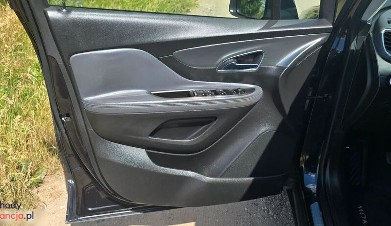 Opel Mokka X | 4×4 (doł. automatycznie) | Manualna | 140 KM | Czarny full