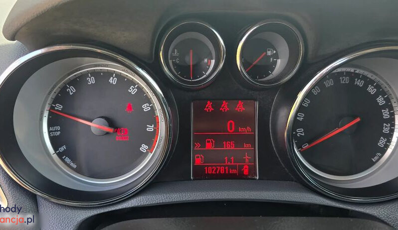 Opel Mokka X | 4×4 (doł. automatycznie) | Manualna | 140 KM | Czarny full