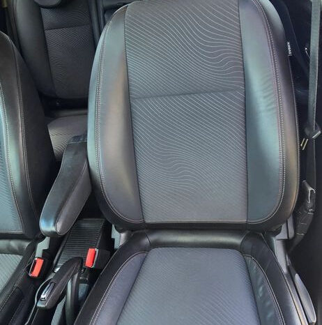 Opel Mokka X | 4×4 (doł. automatycznie) | Manualna | 140 KM | Czarny full