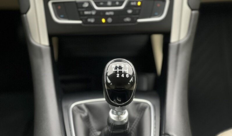 Ford Mondeo | FWD (przód) | Manualna | 150 KM | Złoty full