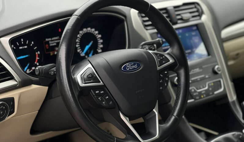 Ford Mondeo | FWD (przód) | Manualna | 150 KM | Złoty full