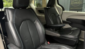 Chrysler Pacifica | FWD (przód) | Automatyczna | 291 KM | Szary full