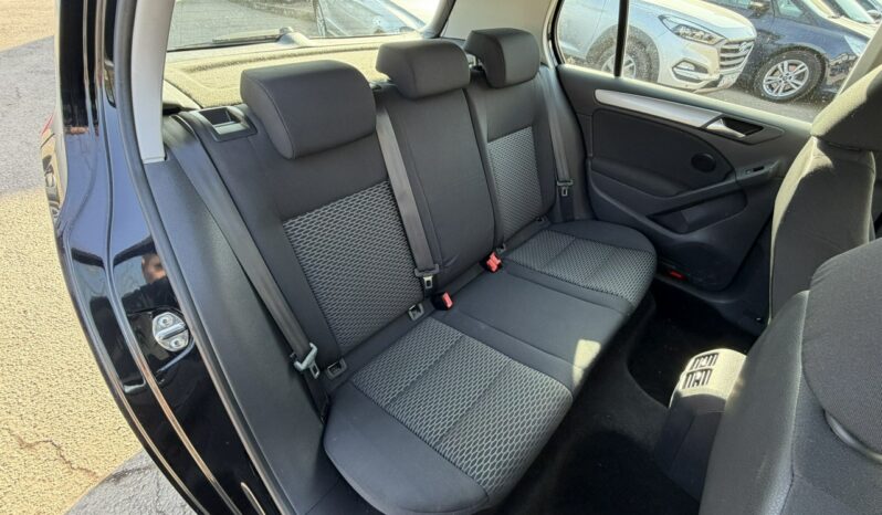 Volkswagen Golf | FWD (przód) | Manualna | 102 KM | Czarny full