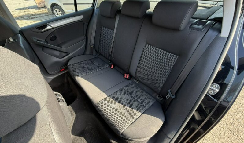 Volkswagen Golf | FWD (przód) | Manualna | 102 KM | Czarny full