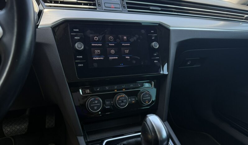 Volkswagen Passat | FWD (przód) | Automatyczna | 190 KM | Szary full