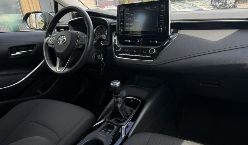 Toyota Corolla | FWD (przód) | Manualna | 125 KM | Czarny full
