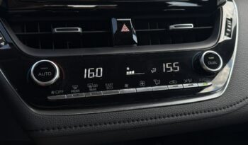Toyota Corolla | FWD (przód) | Manualna | 125 KM | Czarny full