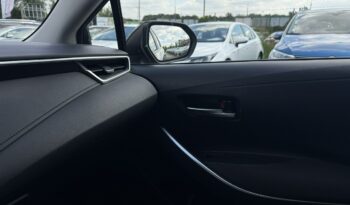 Toyota Corolla | FWD (przód) | Manualna | 125 KM | Czarny full