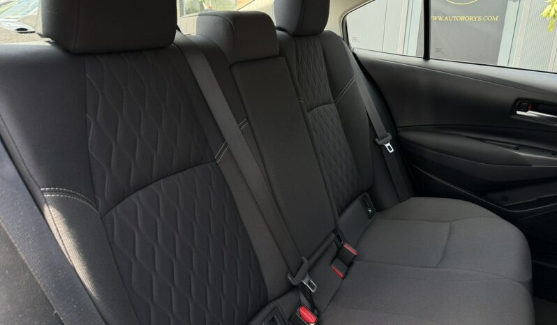 Toyota Corolla | FWD (przód) | Manualna | 125 KM | Czarny full