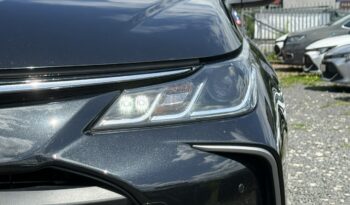 Toyota Corolla | FWD (przód) | Manualna | 125 KM | Czarny full