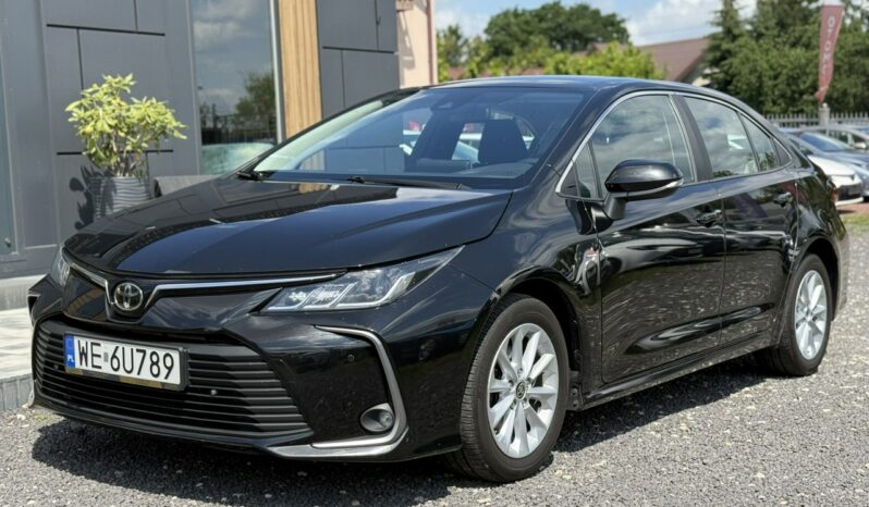 Toyota Corolla | FWD (przód) | Manualna | 125 KM | Czarny full