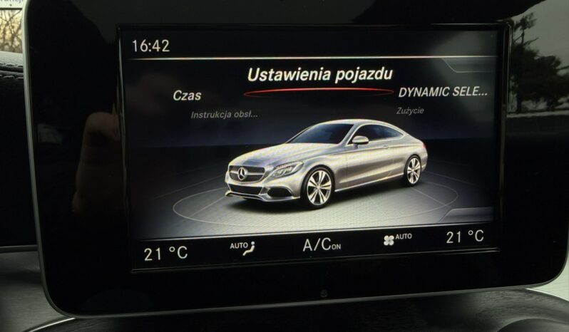 Mercedes-Benz Klasa C | 4×4 (doł. automatycznie) | Automatyczna | 184 KM | Czarny full