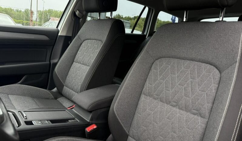 Volkswagen Passat | FWD (przód) | Manualna | 150 KM | Biały full