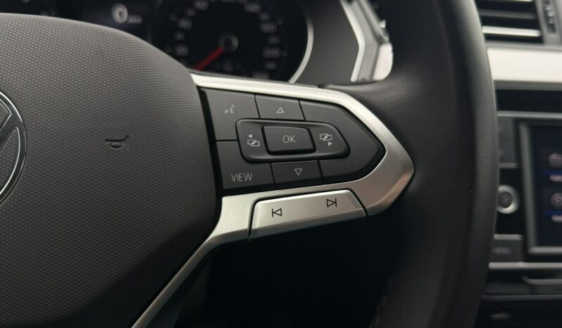 Volkswagen Passat | FWD (przód) | Manualna | 150 KM | Biały full