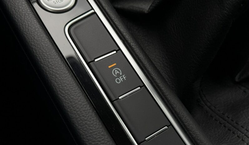 Volkswagen Passat | FWD (przód) | Manualna | 150 KM | Biały full