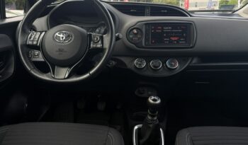 Toyota Yaris | FWD (przód) | Manualna | 111 KM | Niebieski full