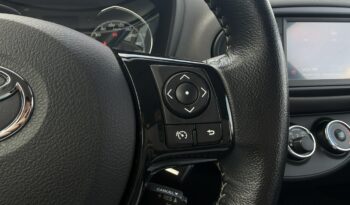 Toyota Yaris | FWD (przód) | Manualna | 111 KM | Niebieski full