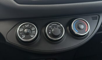 Toyota Yaris | FWD (przód) | Manualna | 111 KM | Niebieski full