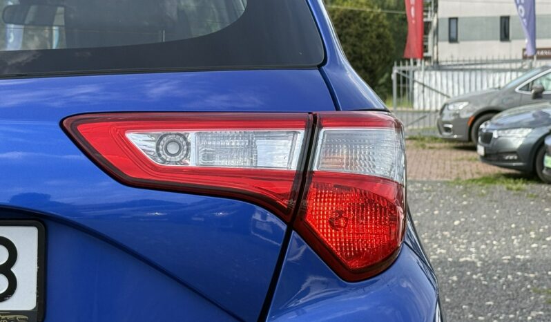 Toyota Yaris | FWD (przód) | Manualna | 111 KM | Niebieski full