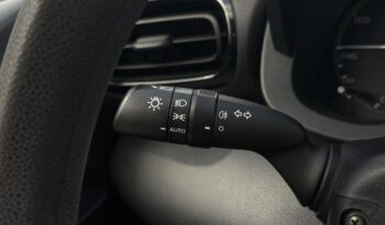 Toyota Yaris | FWD (przód) | Automatyczna | 116 KM | Srebrny full