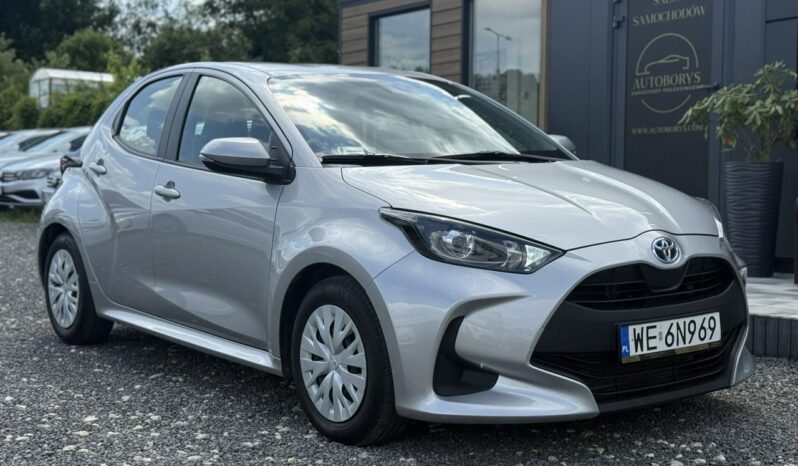 Toyota Yaris | FWD (przód) | Automatyczna | 116 KM | Srebrny full
