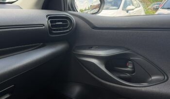 Toyota Yaris | FWD (przód) | Automatyczna | 116 KM | Srebrny full