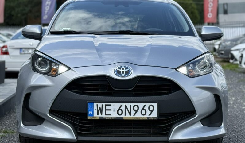 Toyota Yaris | FWD (przód) | Automatyczna | 116 KM | Srebrny full