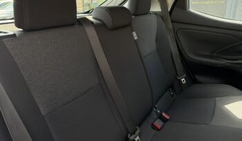 Toyota Yaris | FWD (przód) | Automatyczna | 116 KM | Srebrny full