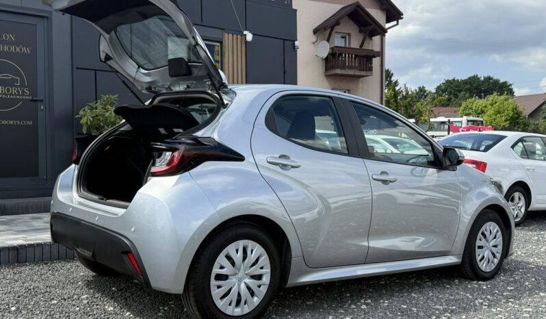 Toyota Yaris | FWD (przód) | Automatyczna | 116 KM | Srebrny full