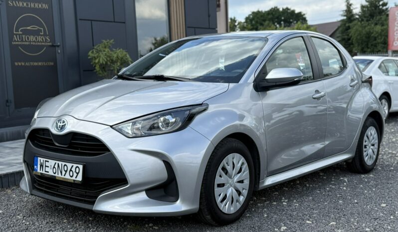 Toyota Yaris | FWD (przód) | Automatyczna | 116 KM | Srebrny full