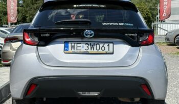 Toyota Yaris | FWD (przód) | Automatyczna | 116 KM | Srebrny full