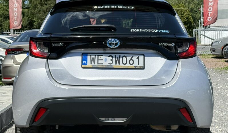 Toyota Yaris | FWD (przód) | Automatyczna | 116 KM | Srebrny full