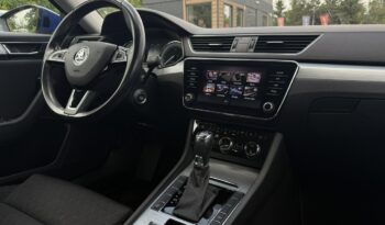 Skoda Superb | FWD (przód) | Automatyczna | 150 KM | Niebieski full