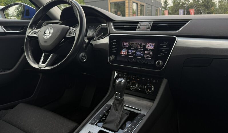 Skoda Superb | FWD (przód) | Automatyczna | 150 KM | Niebieski full