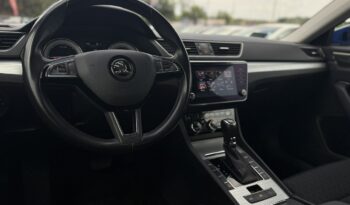Skoda Superb | FWD (przód) | Automatyczna | 150 KM | Niebieski full