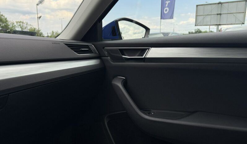 Skoda Superb | FWD (przód) | Automatyczna | 150 KM | Niebieski full