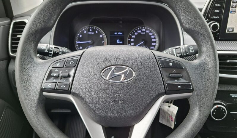 Hyundai Tucson | FWD (przód) | Manualna | 132 KM | Czarny full