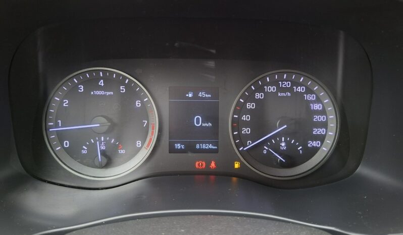 Hyundai Tucson | FWD (przód) | Manualna | 132 KM | Czarny full