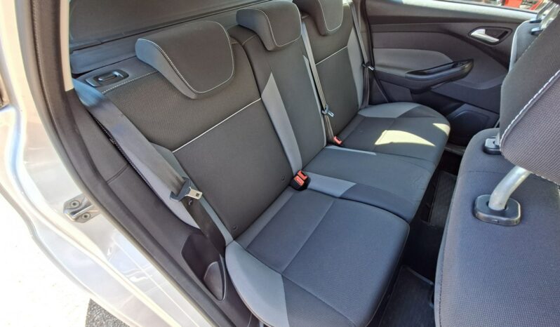 Ford Focus | FWD (przód) | Manualna | 115 KM | Srebrny full
