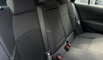 Toyota Corolla | FWD (przód) | Automatyczna | 140 KM | Srebrny full