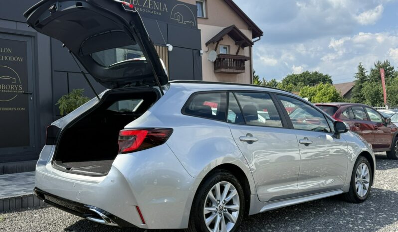 Toyota Corolla | FWD (przód) | Automatyczna | 140 KM | Srebrny full