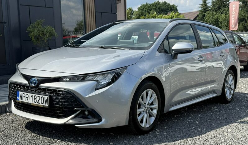 Toyota Corolla | FWD (przód) | Automatyczna | 140 KM | Srebrny full