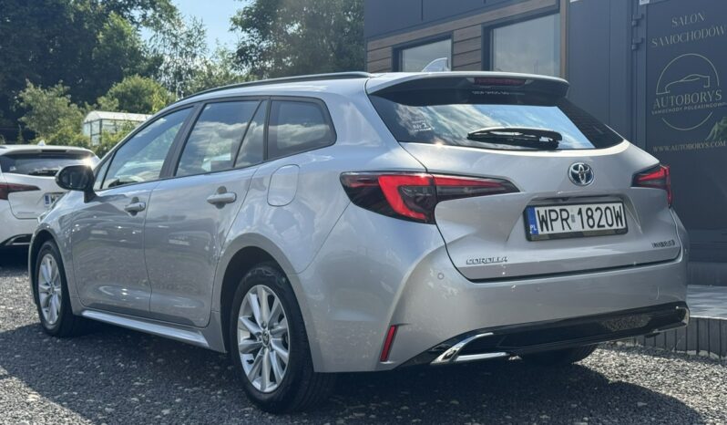Toyota Corolla | FWD (przód) | Automatyczna | 140 KM | Srebrny full